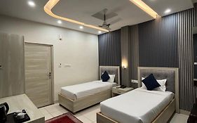 Hotel Dev Vani